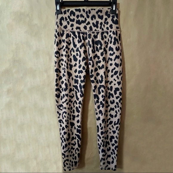 Anthropologie Pants - Anthropologie NWOT All Fenix Camel Oversized Leopard High Waist Leggings Size L
